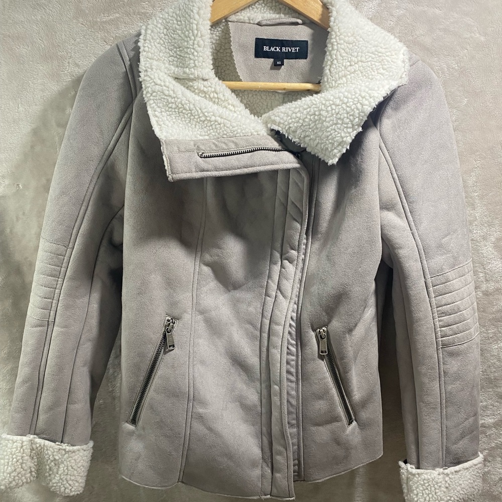 Black Rivet - Gray Jacket